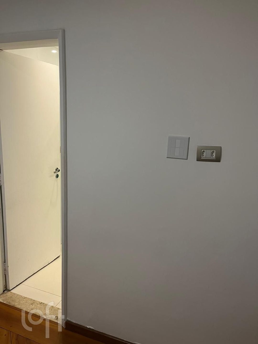 Apartamento à venda com 3 quartos, 200m² - Foto 29