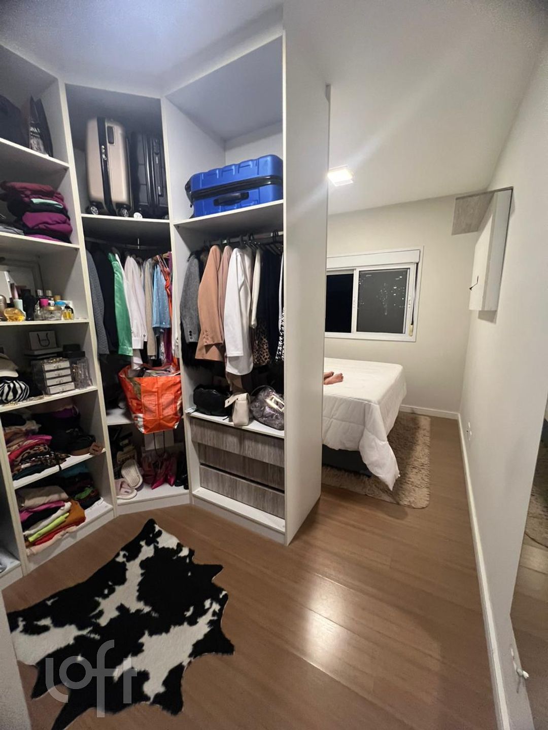 Apartamento à venda com 2 quartos, 74m² - Foto 4