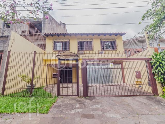 Casa com 283m², 4 dormitórios, 4 suítes, 4 vagas, Chácara das Pedras em Porto Alegre