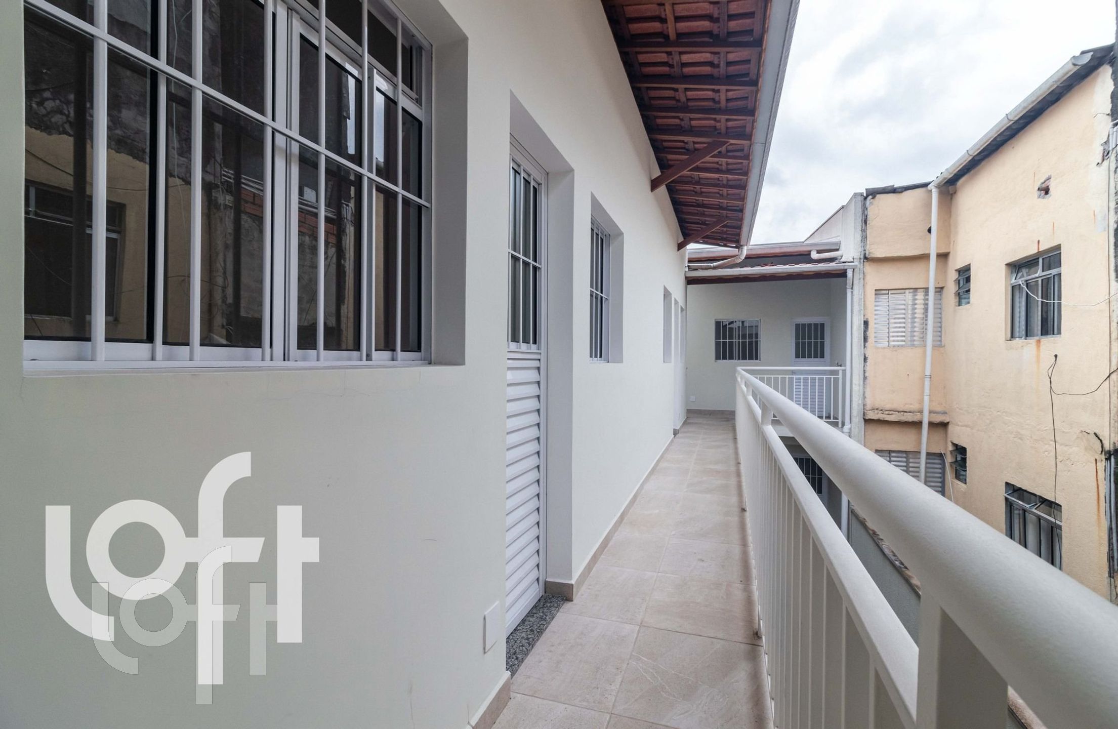 Apartamento à venda com 1 quarto, 43m² - Foto 4