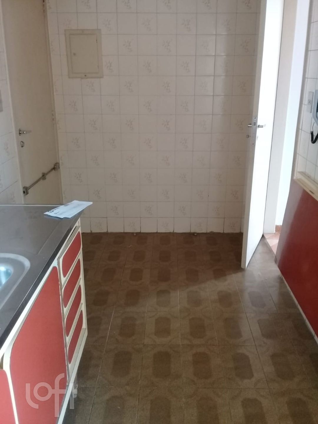 Apartamento à venda com 1 quarto, 107m² - Foto 3