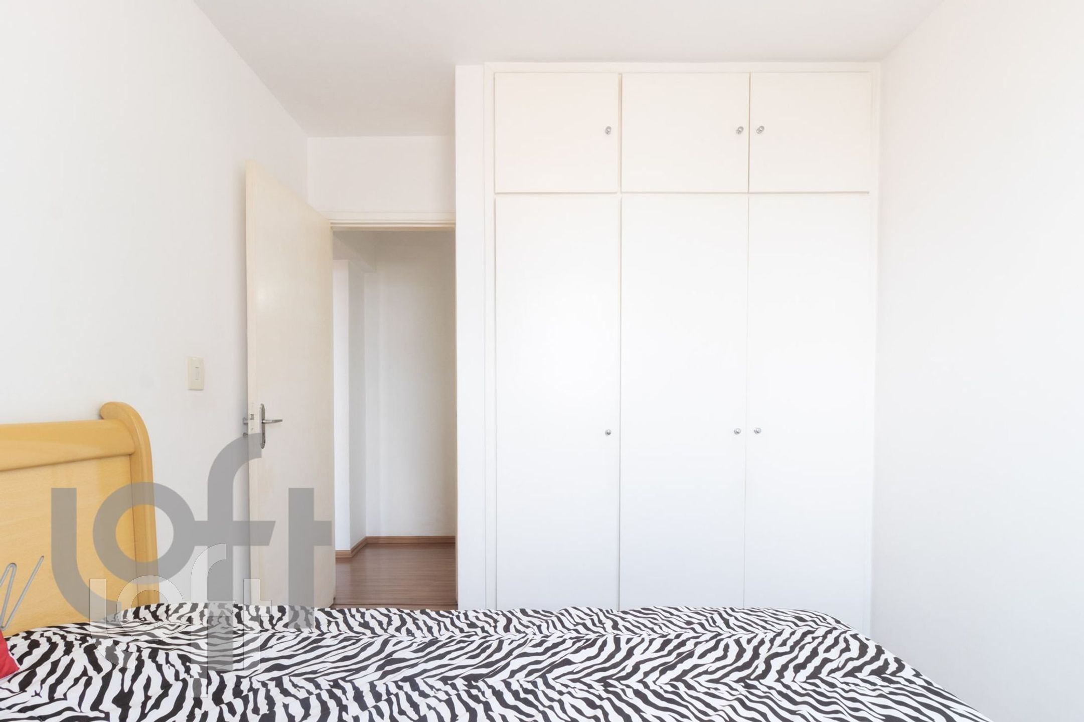 Apartamento à venda com 2 quartos, 57m² - Foto 11