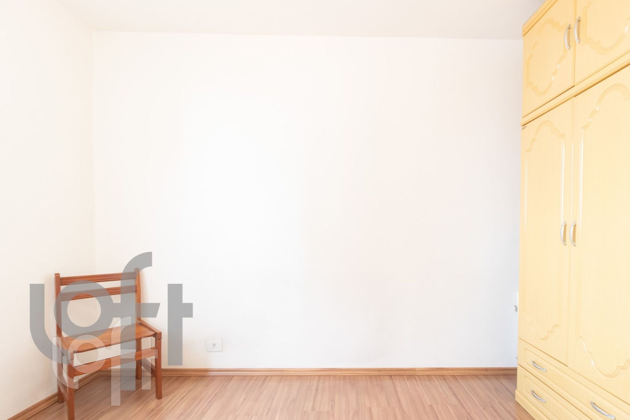 Apartamento à venda com 2 quartos, 57m² - Foto 4