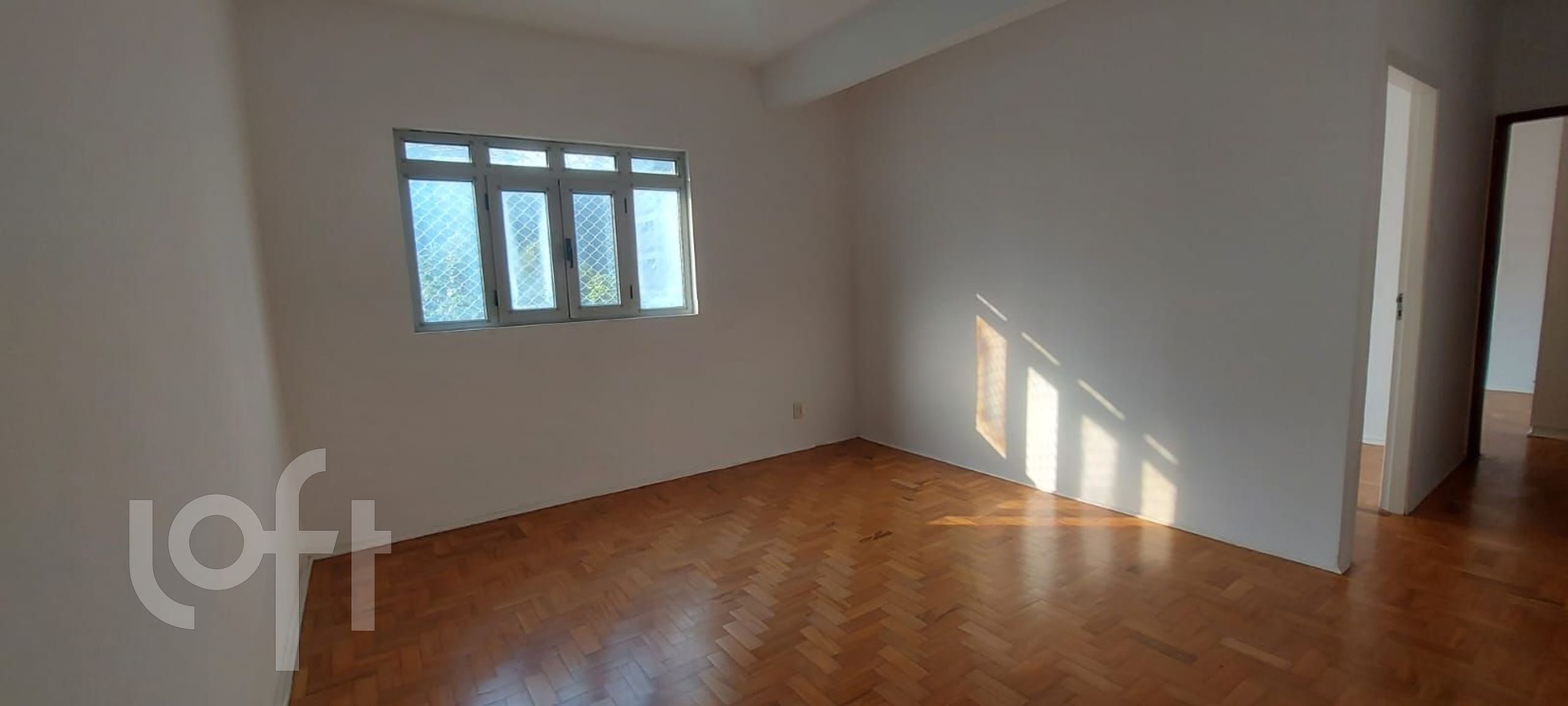 Apartamento à venda com 2 quartos, 65m² - Foto 1