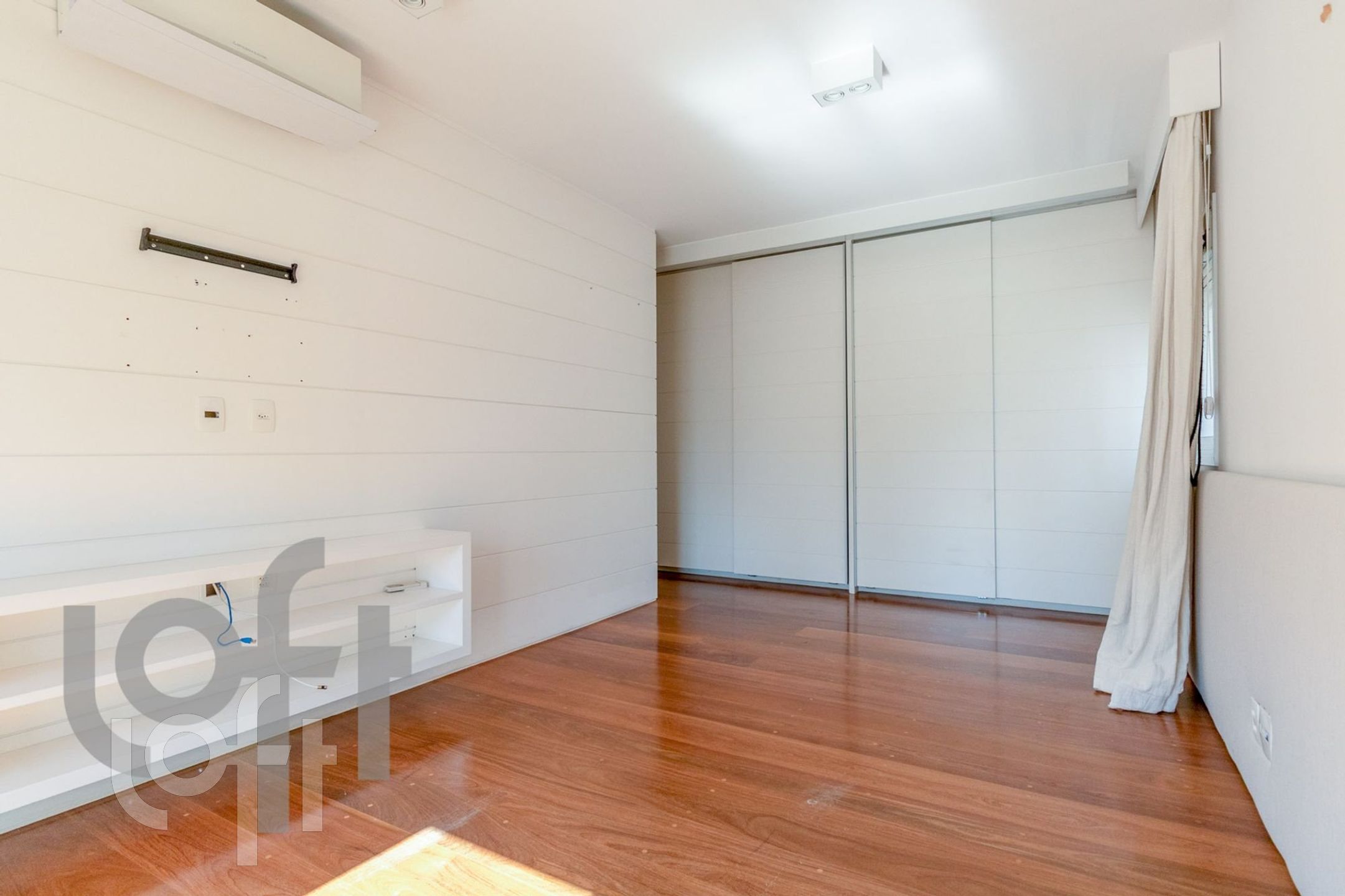 Apartamento à venda com 2 quartos, 250m² - Foto 9