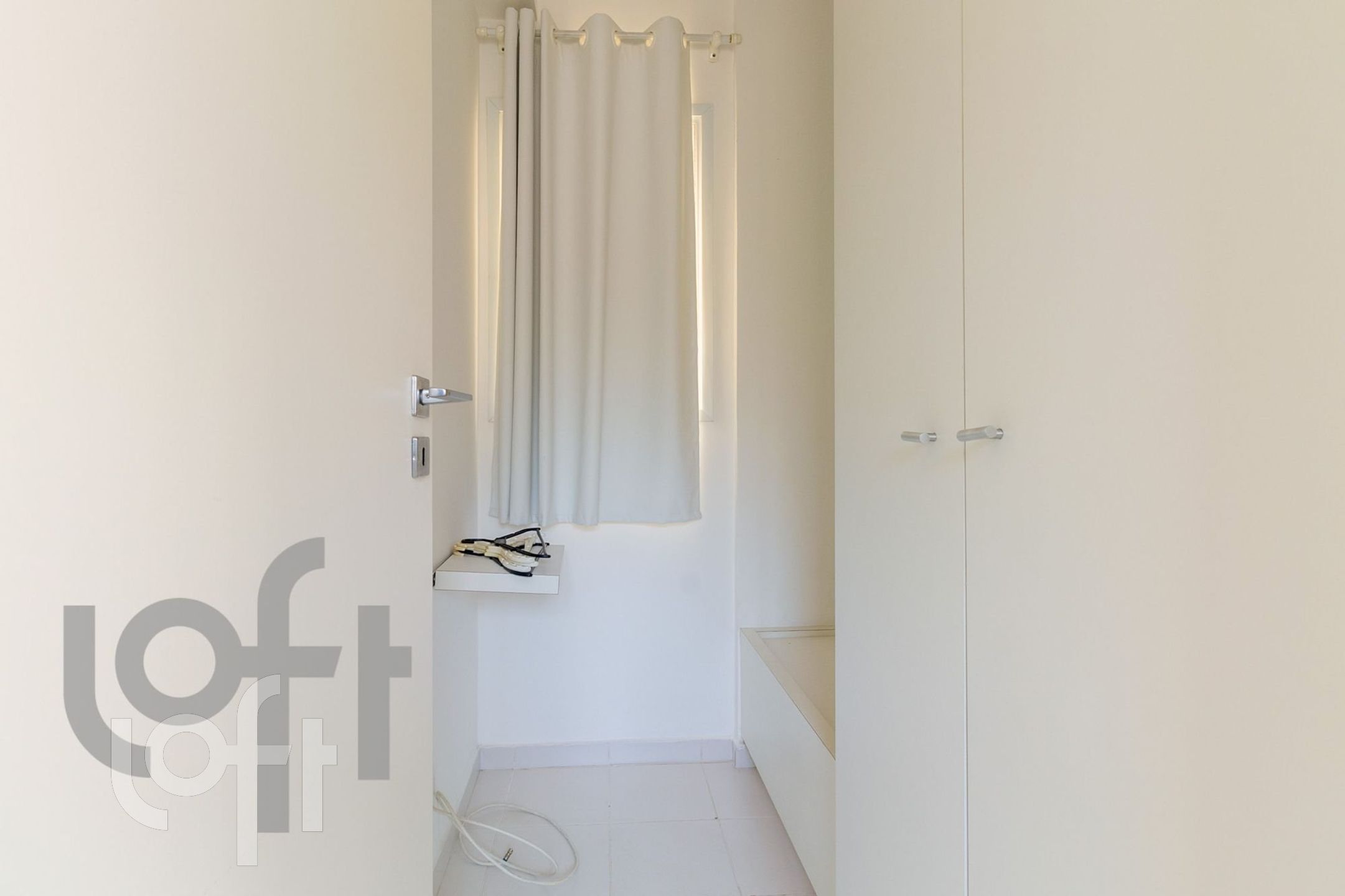 Apartamento à venda com 2 quartos, 250m² - Foto 2