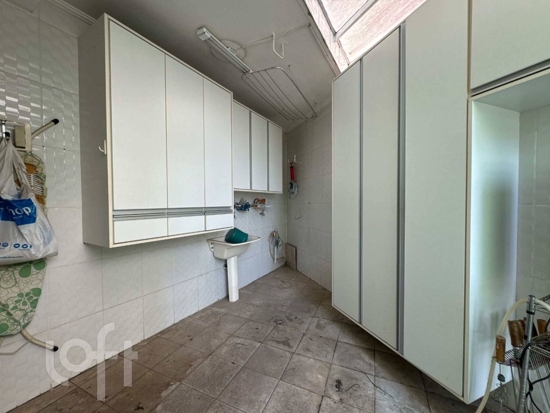 Casa à venda com 3 quartos, 108m² - Foto 14