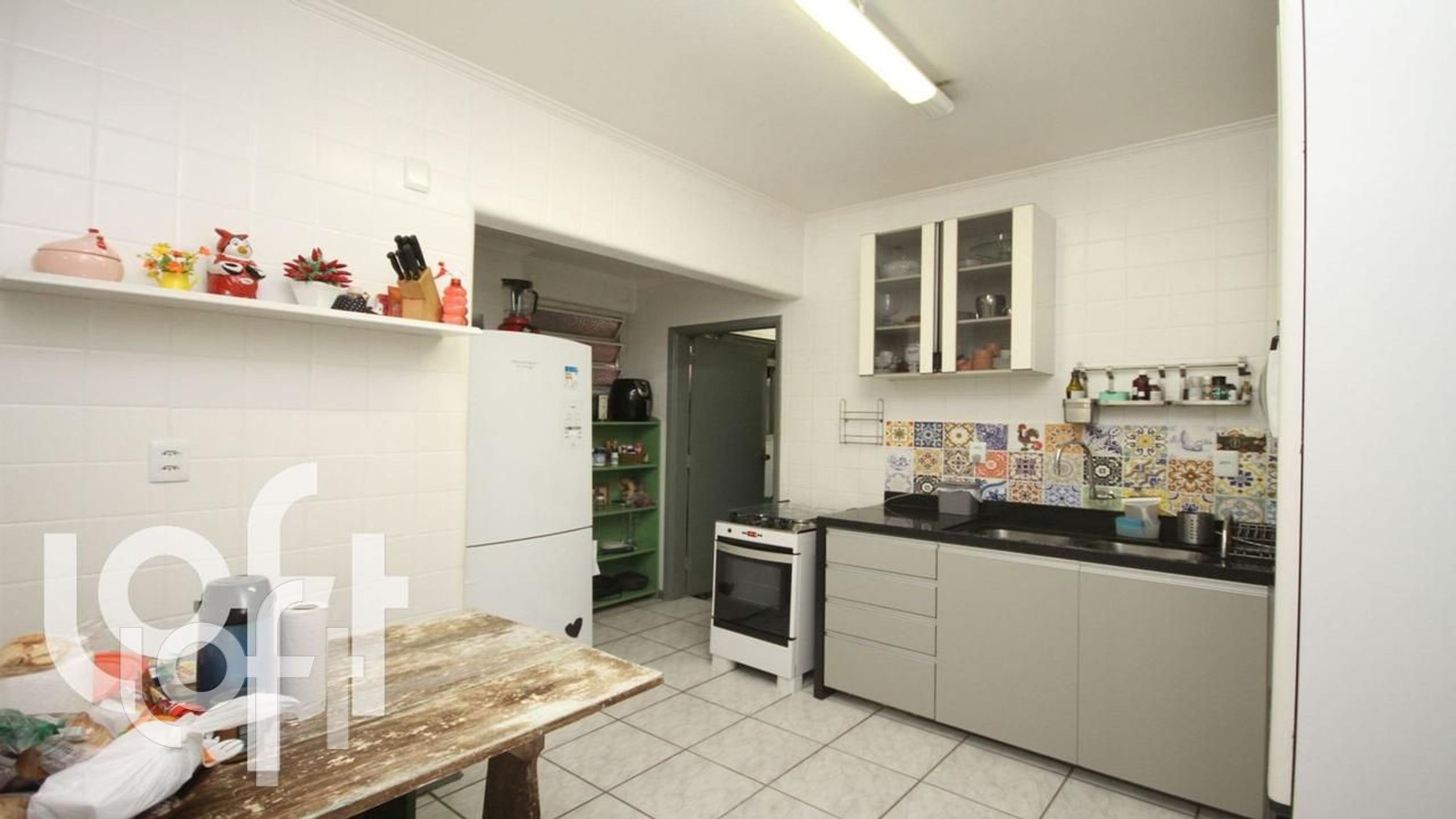 Apartamento à venda com 3 quartos, 150m² - Foto 6