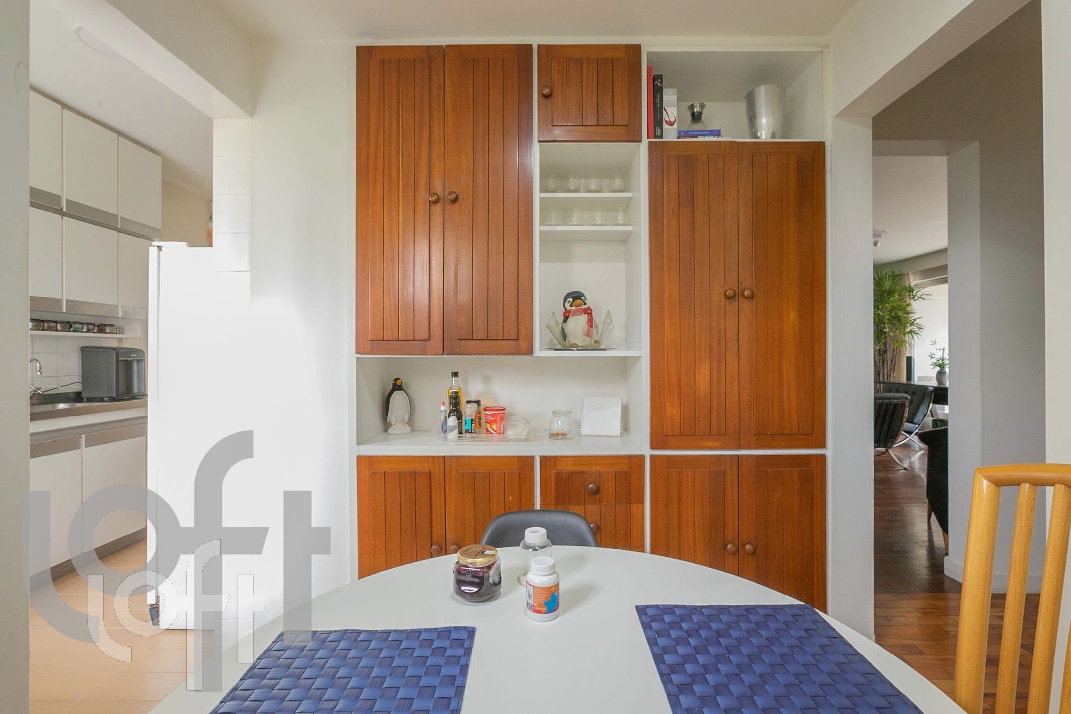 Apartamento à venda com 4 quartos, 210m² - Foto 16