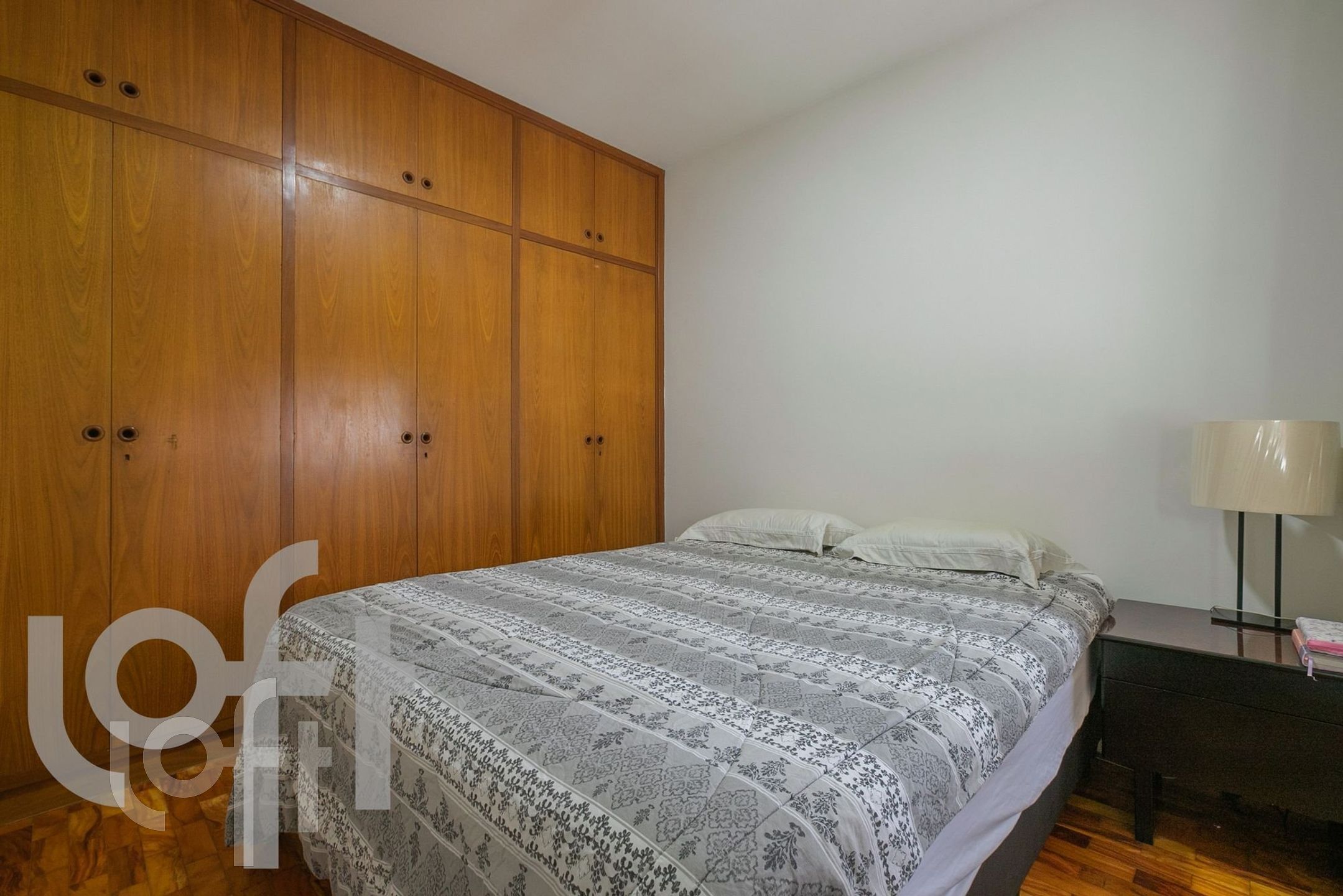 Apartamento à venda com 4 quartos, 210m² - Foto 8