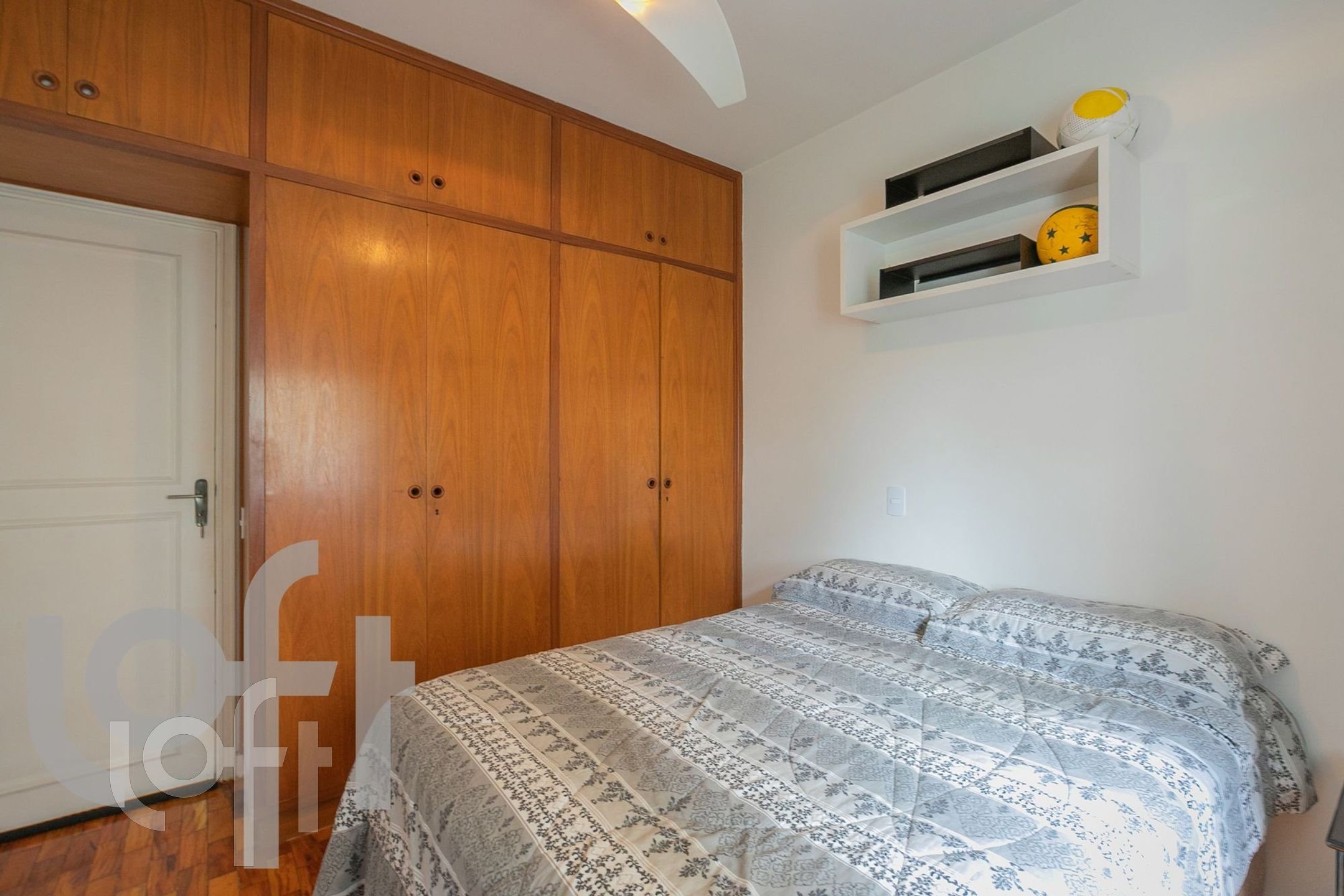 Apartamento à venda com 4 quartos, 210m² - Foto 6