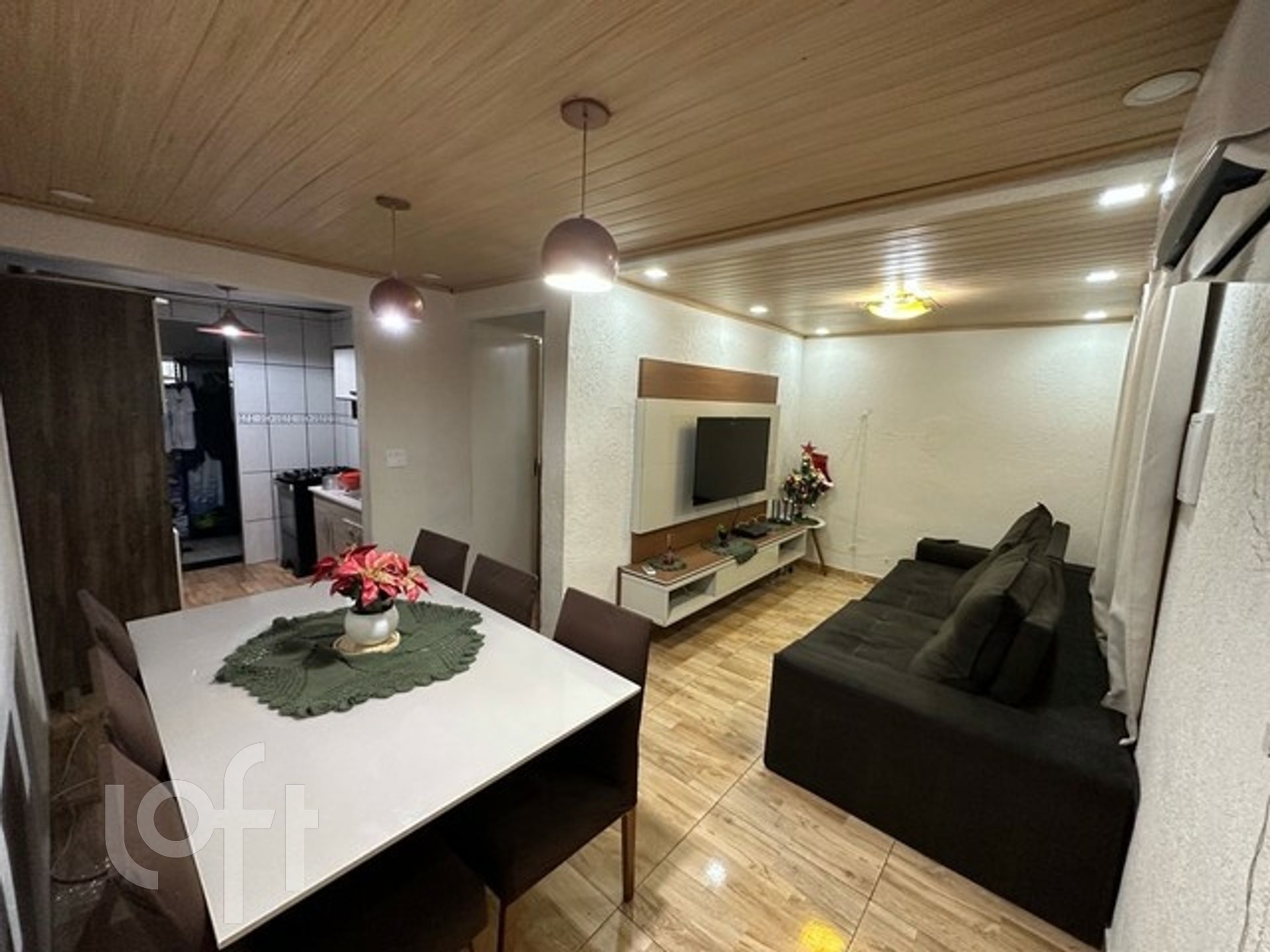 Casa à venda com 2 quartos, 130m² - Foto 11