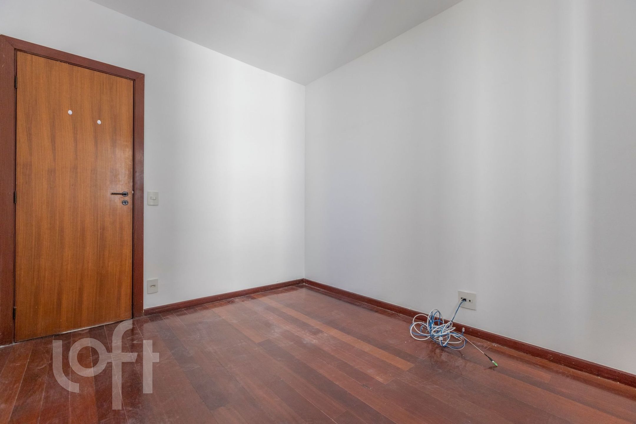 Apartamento à venda com 4 quartos, 150m² - Foto 6