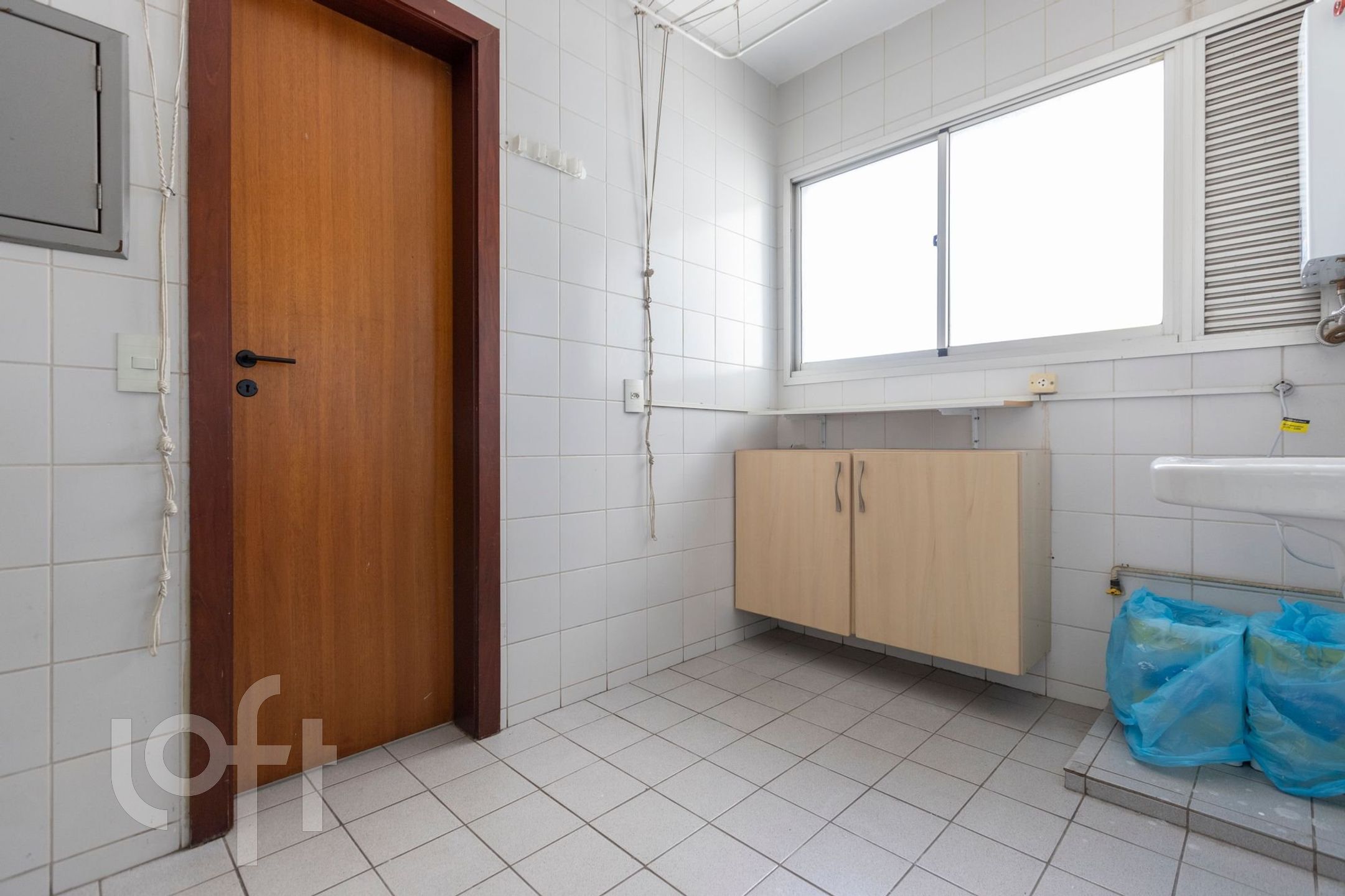 Apartamento à venda com 4 quartos, 150m² - Foto 15