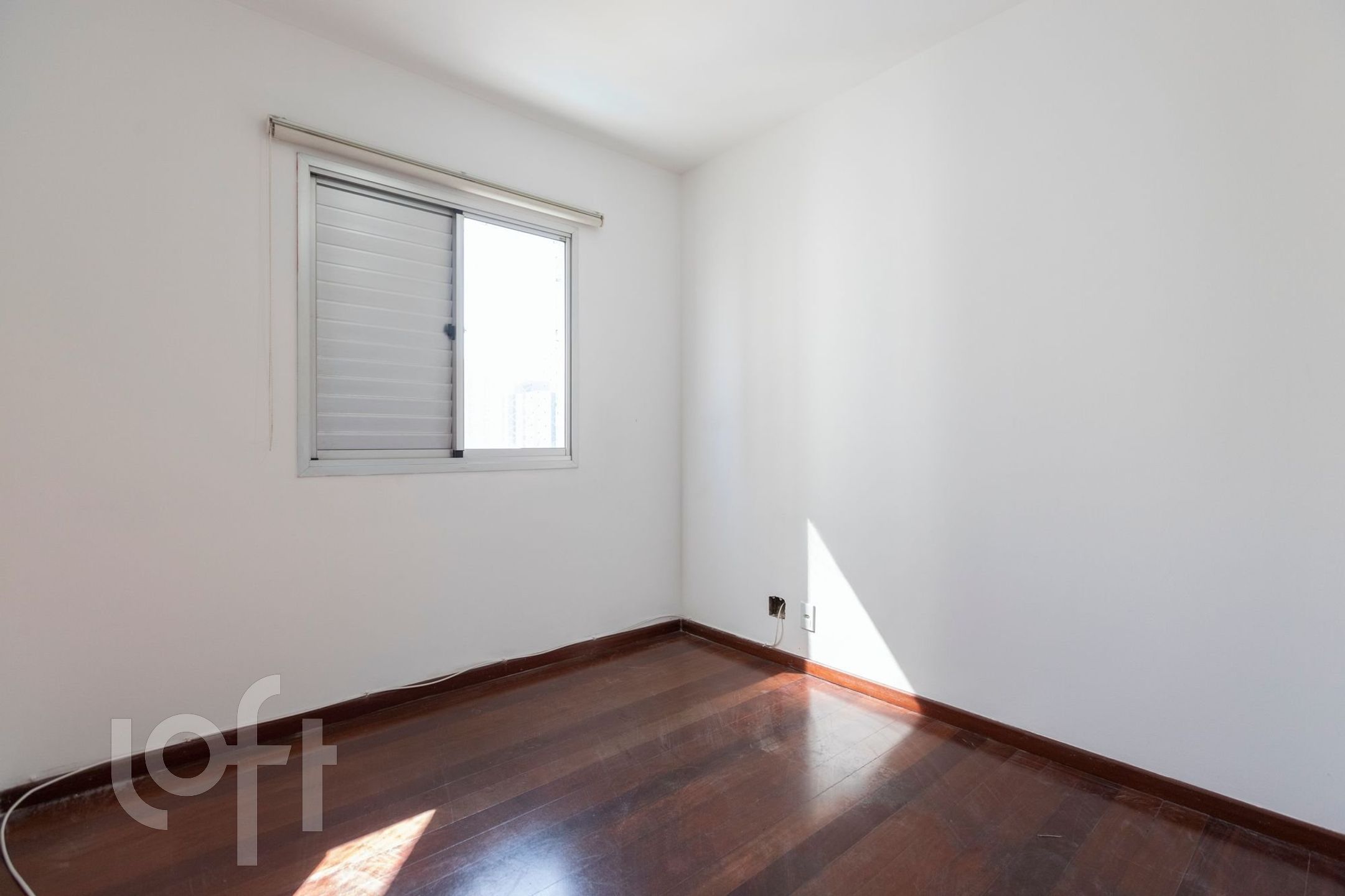 Apartamento à venda com 4 quartos, 150m² - Foto 5