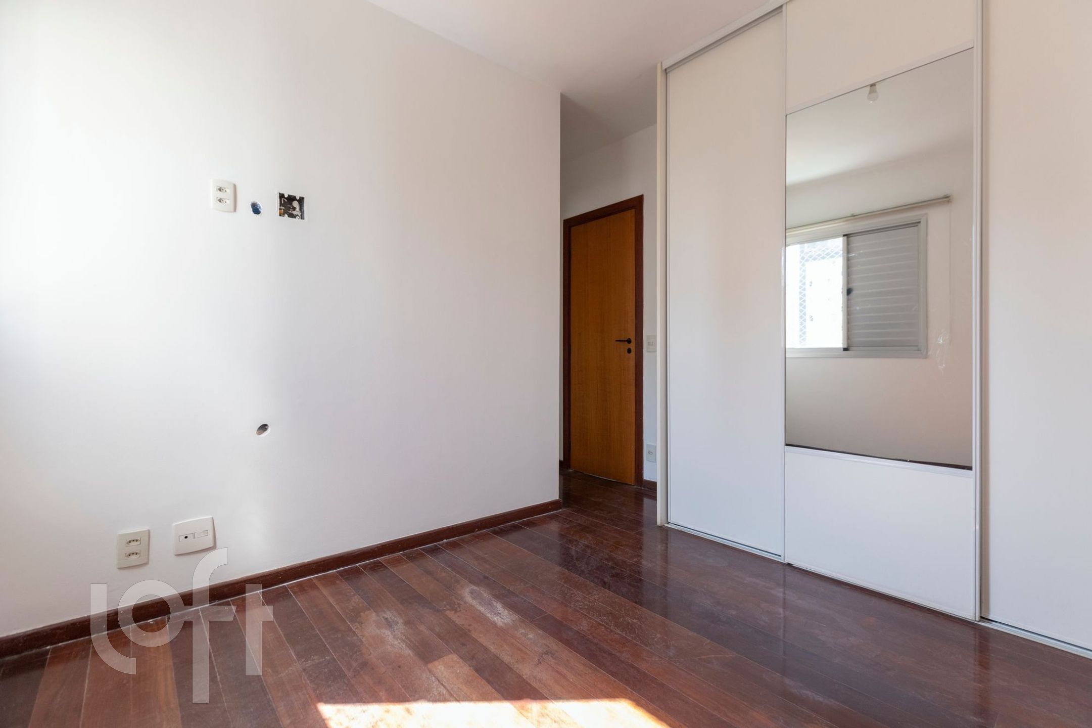 Apartamento à venda com 4 quartos, 150m² - Foto 8