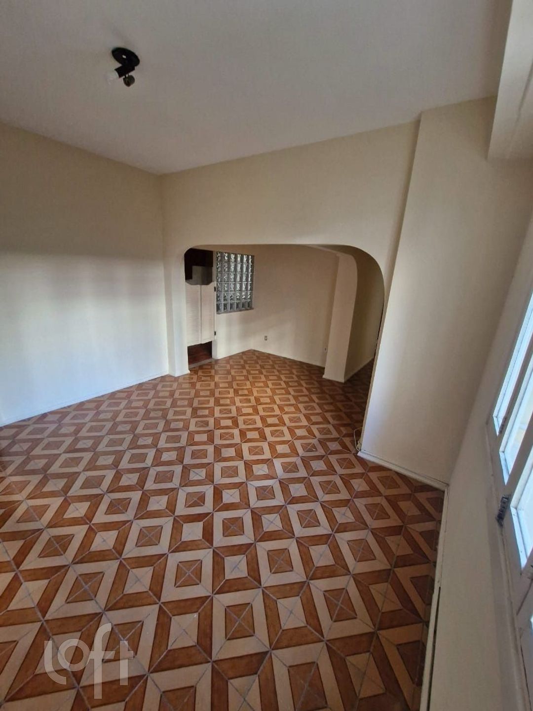 Apartamento à venda com 2 quartos, 86m² - Foto 6