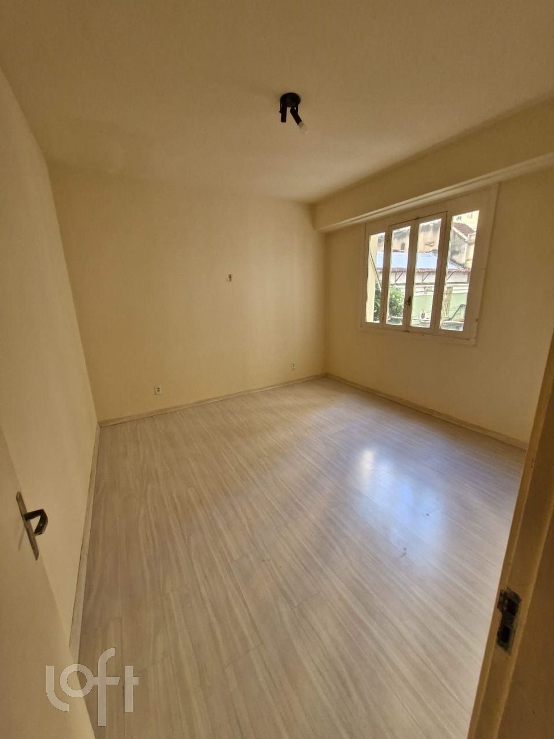 Apartamento à venda com 2 quartos, 86m² - Foto 8