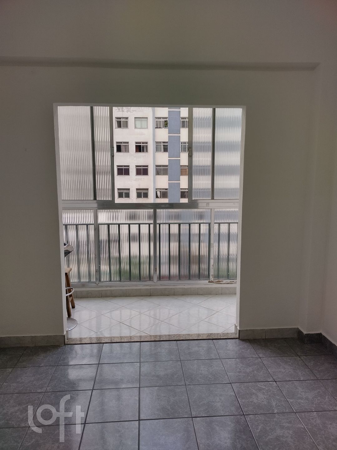 Apartamento à venda com 1 quarto, 119m² - Foto 1