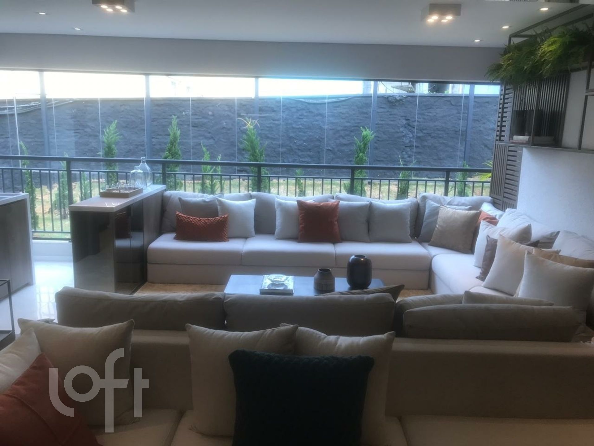 Apartamento à venda com 2 quartos, 58m² - Foto 1