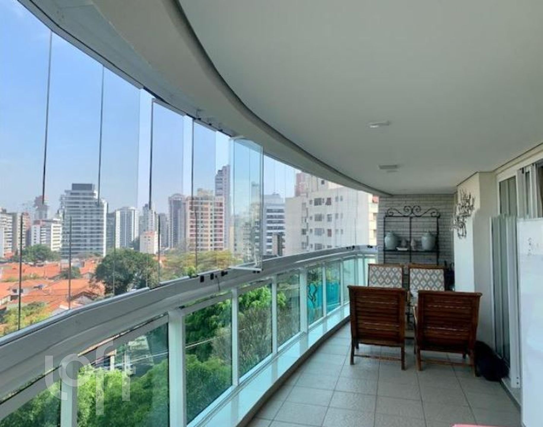 Apartamento à venda com 4 quartos, 266m² - Foto 3