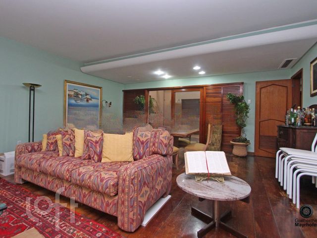 Casa em Condomínio com 430m², 4 dormitórios, 2 suítes, 3 vagas, Três Figueiras em Porto Alegre