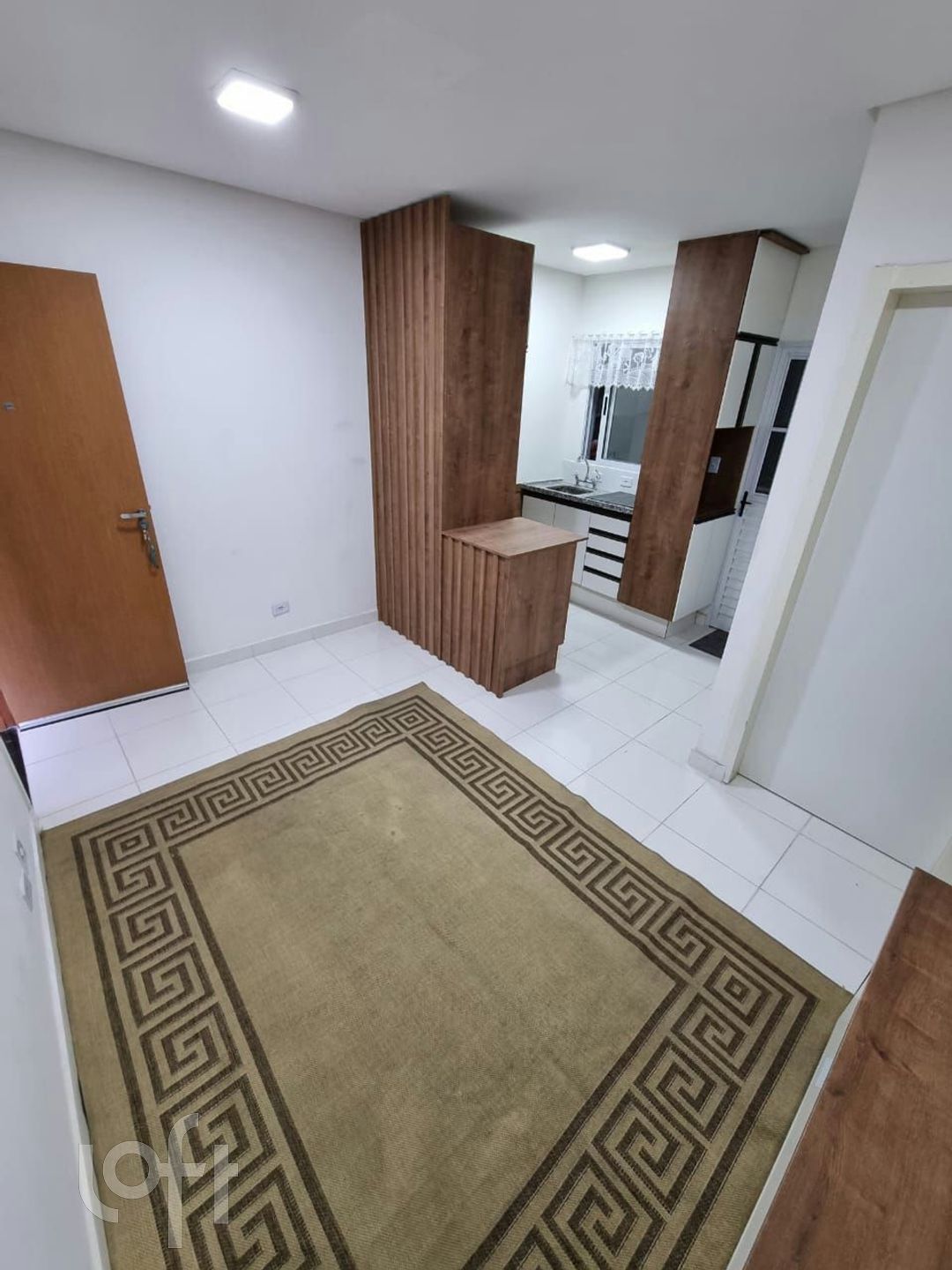 Apartamento à venda com 1 quarto, 37m² - Foto 1