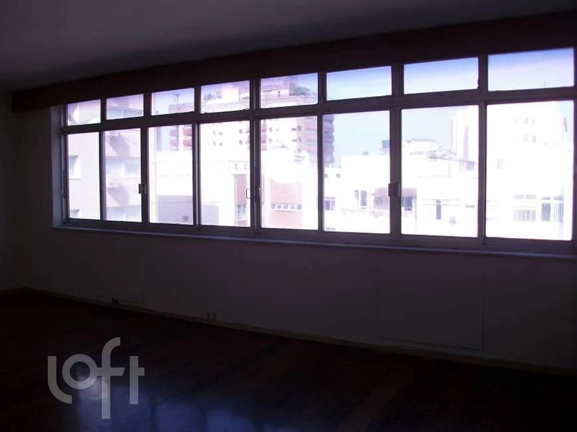 Apartamento à venda com 4 quartos, 155m² - Foto 1