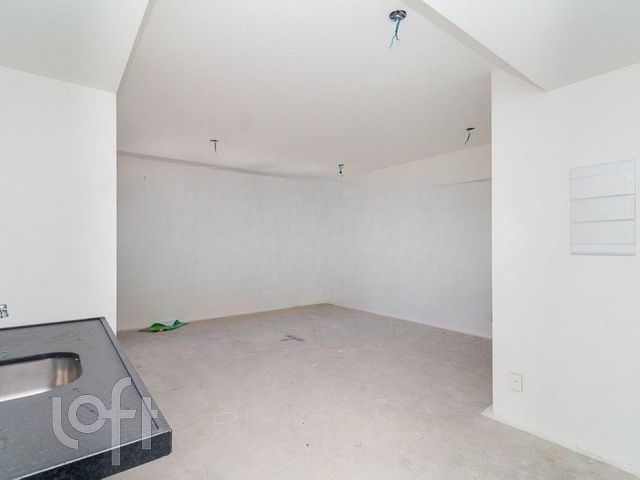 Apartamento com 38m², 1 dormitório, 1 vaga, Chácara das Pedras em Porto Alegre