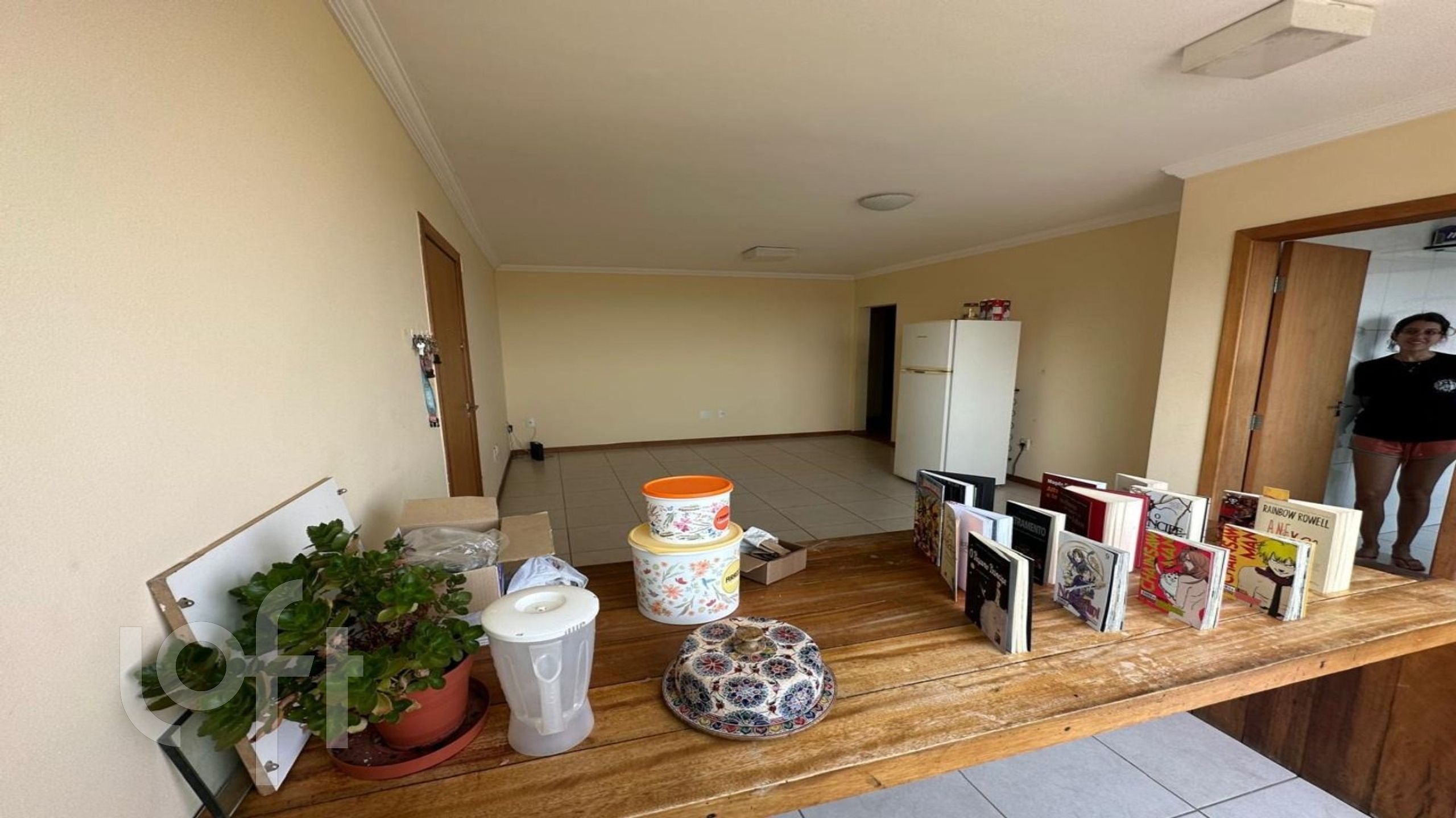 Apartamento à venda com 3 quartos, 65m² - Foto 2