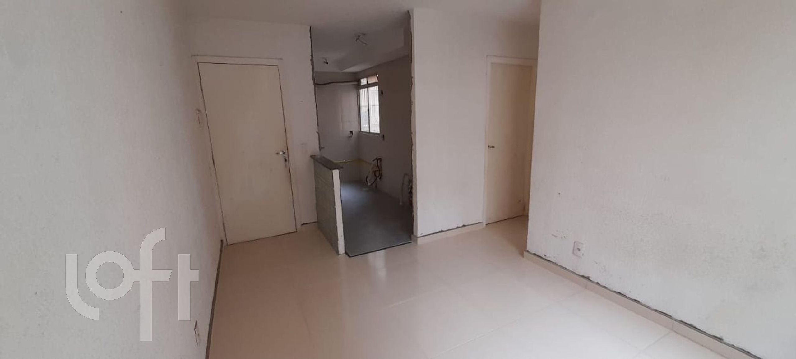 Apartamento à venda com 2 quartos, 40m² - Foto 1