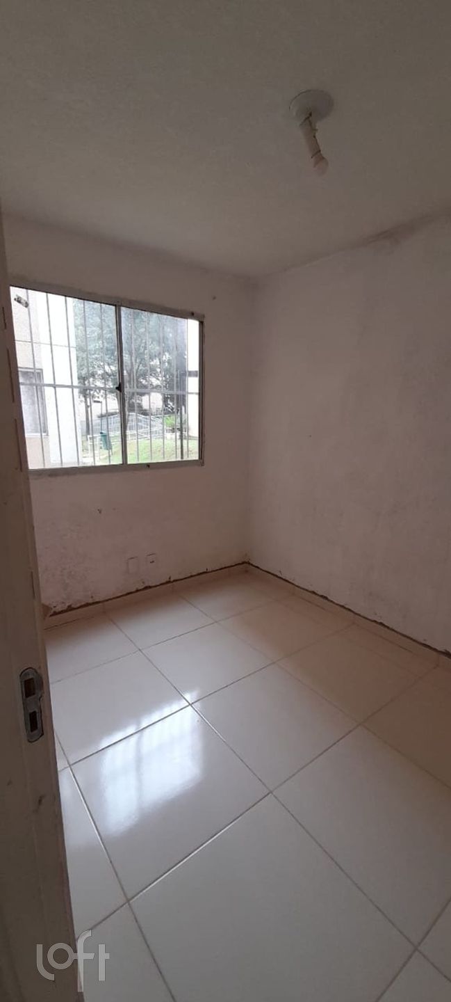 Apartamento à venda com 2 quartos, 40m² - Foto 2