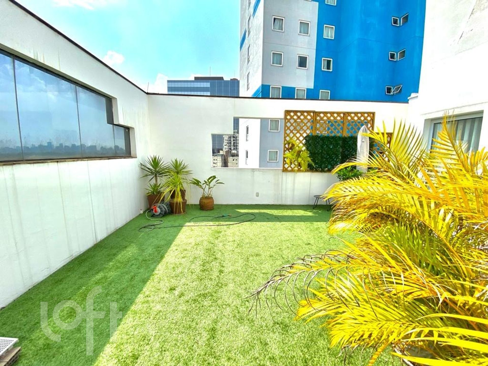 Apartamento à venda com 2 quartos, 200m² - Foto 4