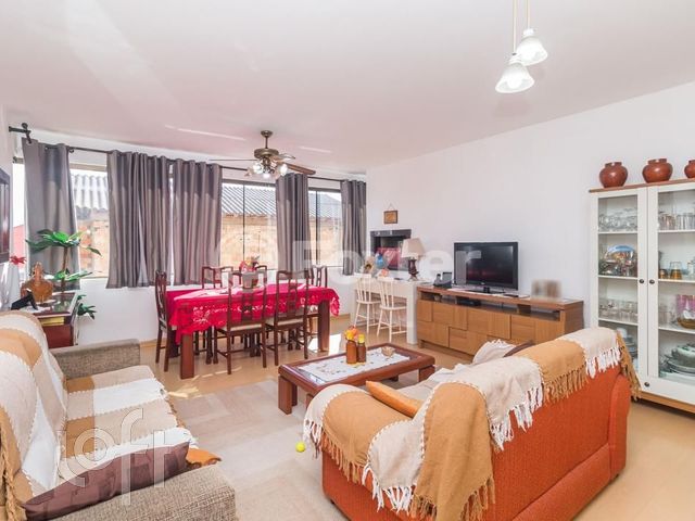 Apartamento com 93m², 3 dormitórios, 1 suíte, 2 vagas, Cristo Redentor em Porto Alegre