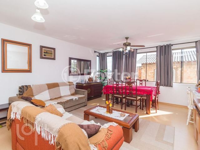 Apartamento com 93m², 3 dormitórios, 1 suíte, 2 vagas, Cristo Redentor em Porto Alegre