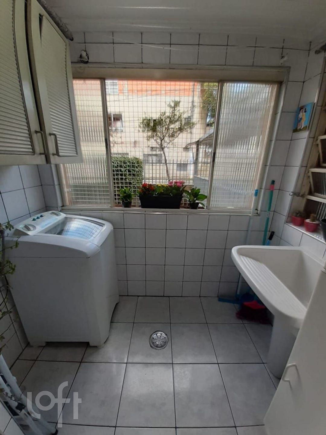 Apartamento à venda com 2 quartos, 56m² - Foto 11