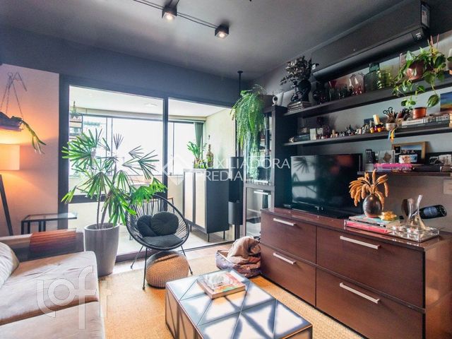 Apartamento com 77m², 2 dormitórios, 1 suíte, 2 vagas, Menino Deus em Porto Alegre