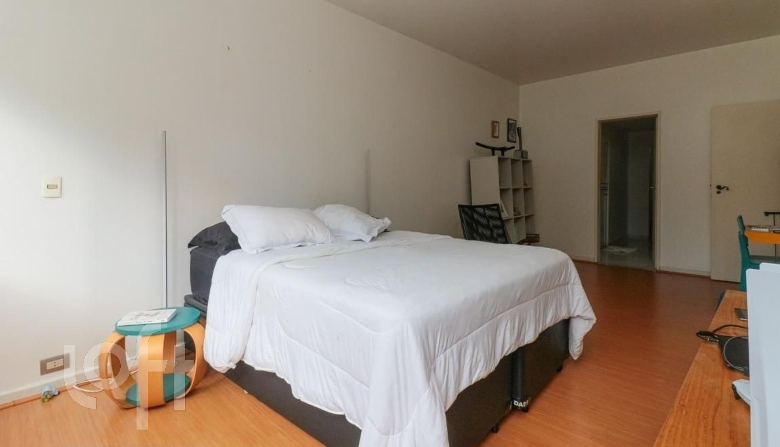 Apartamento à venda com 3 quartos, 220m² - Foto 17