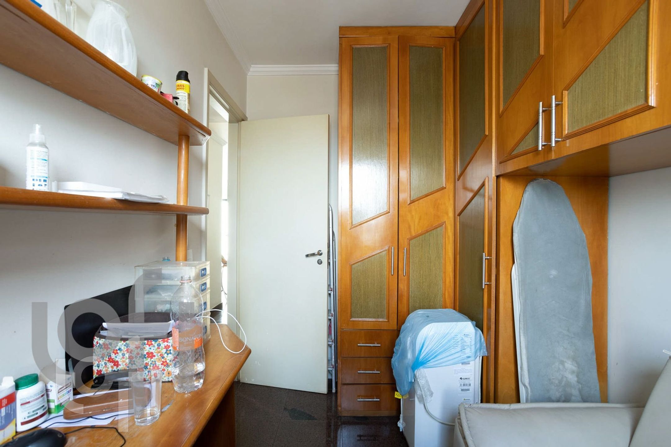 Apartamento à venda com 3 quartos, 140m² - Foto 3