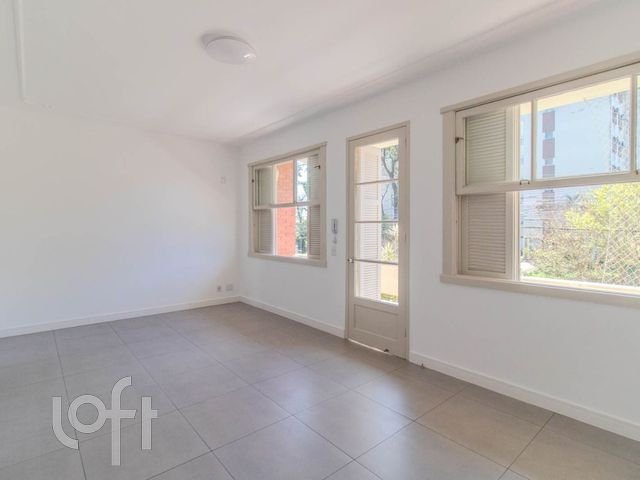 Apartamento com 107m², 3 dormitórios, 1 suíte, Menino Deus em Porto Alegre