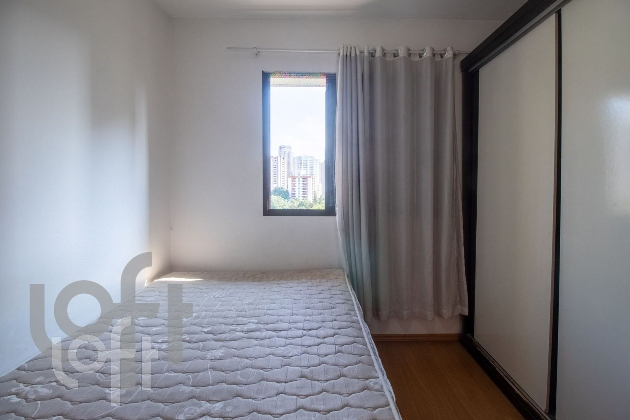 Apartamento à venda com 1 quarto, 42m² - Foto 6