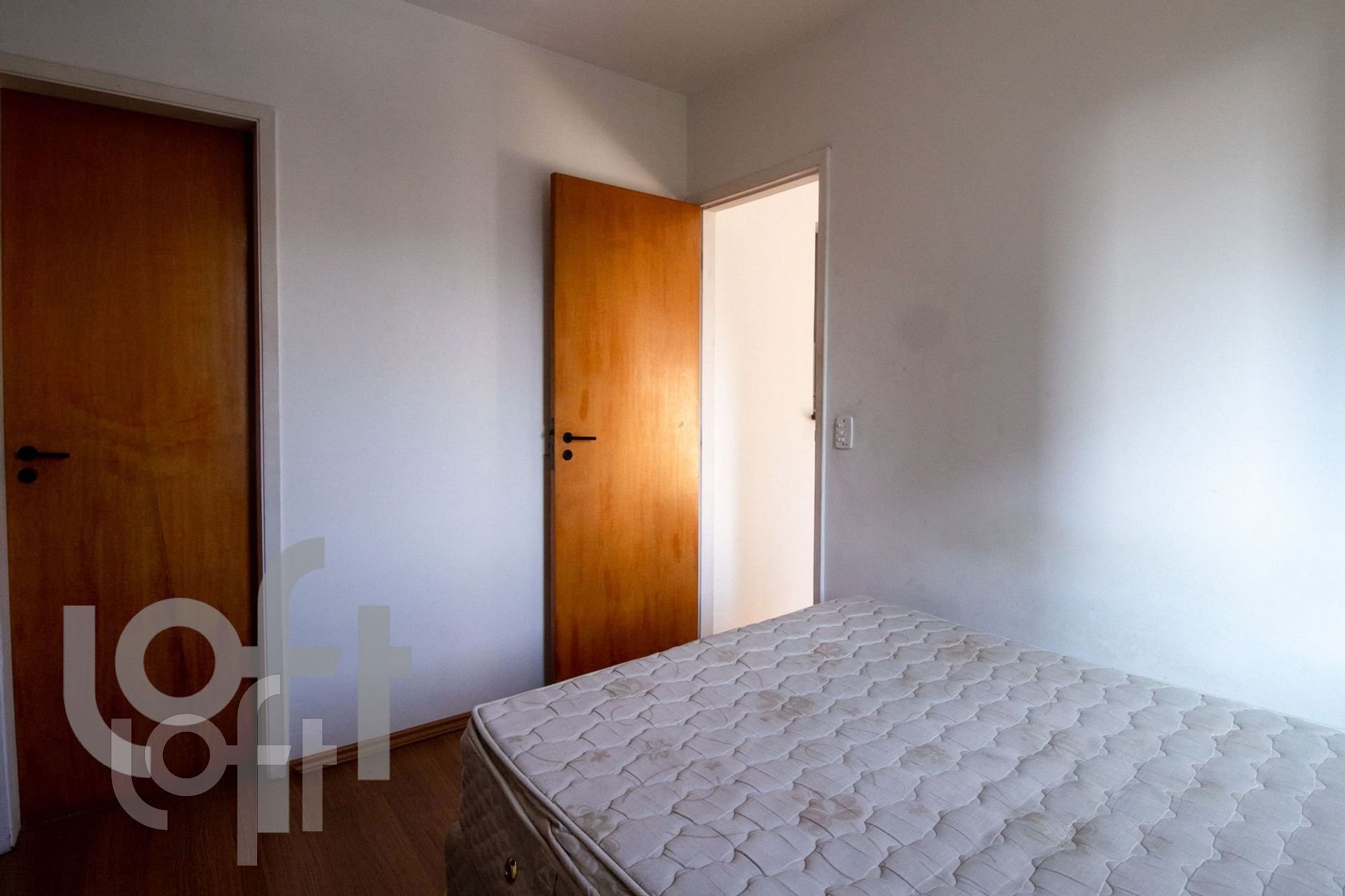 Apartamento à venda com 1 quarto, 42m² - Foto 4