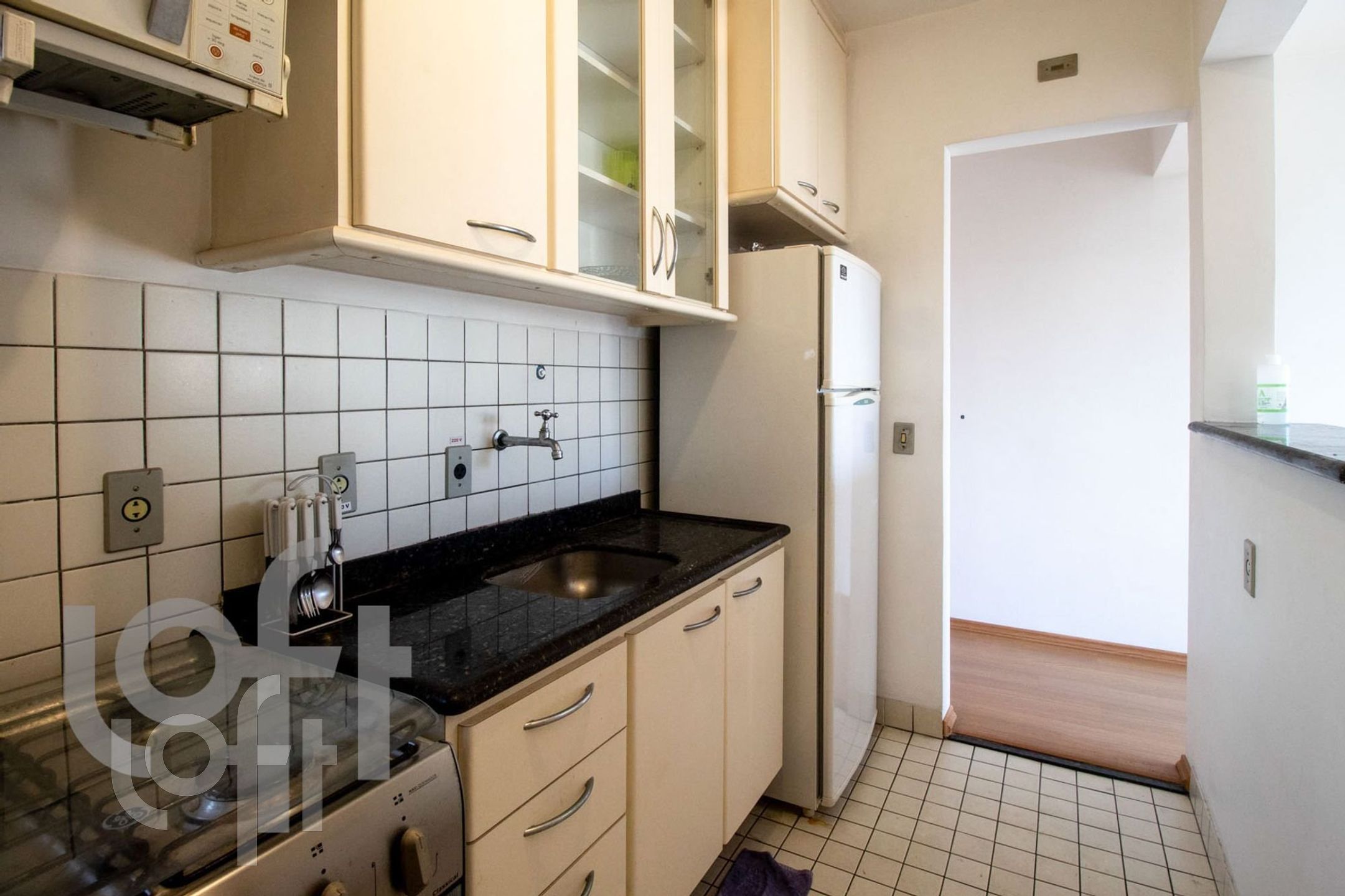 Apartamento à venda com 1 quarto, 42m² - Foto 14