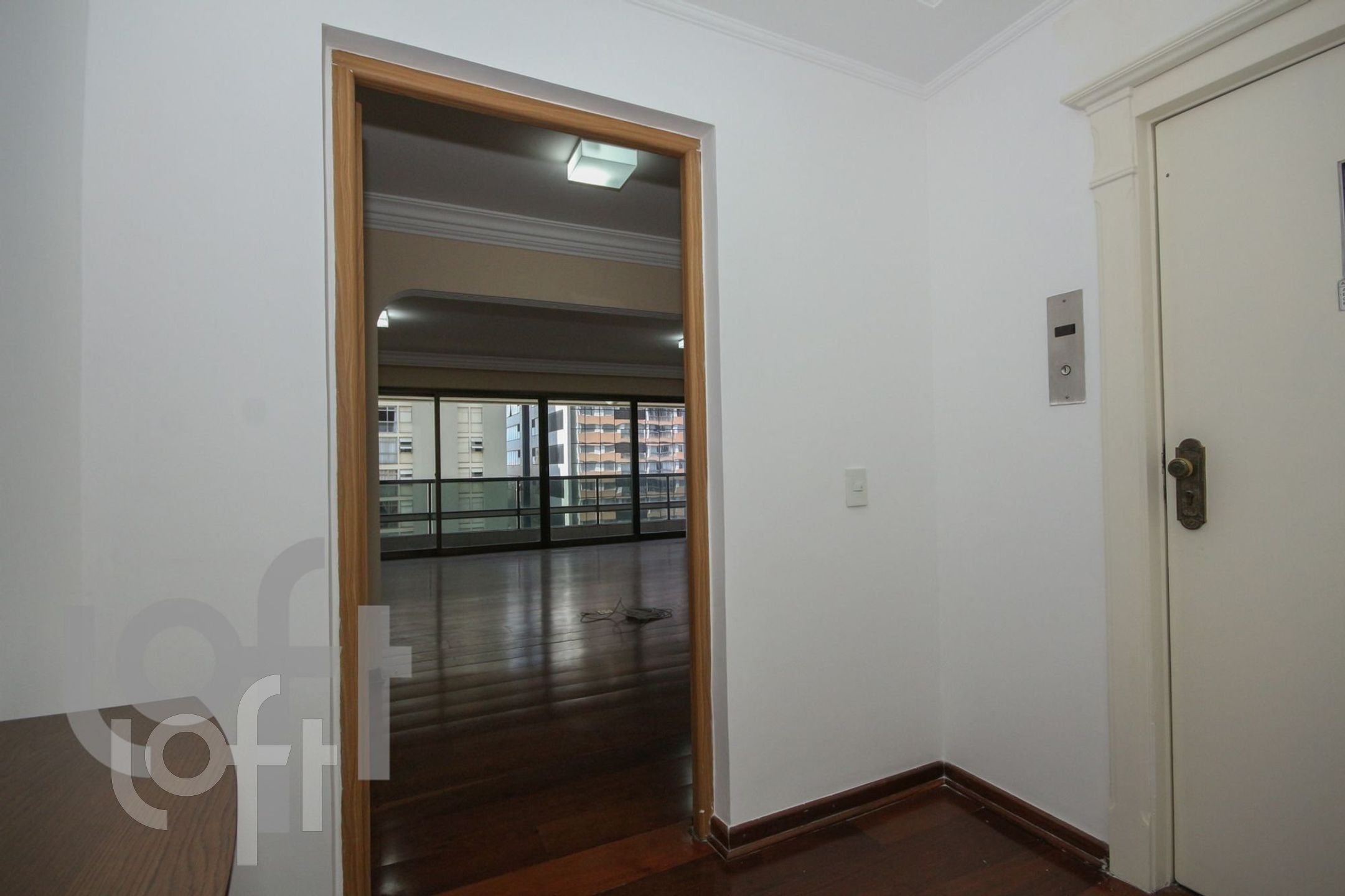 Apartamento à venda com 4 quartos, 325m² - Foto 29