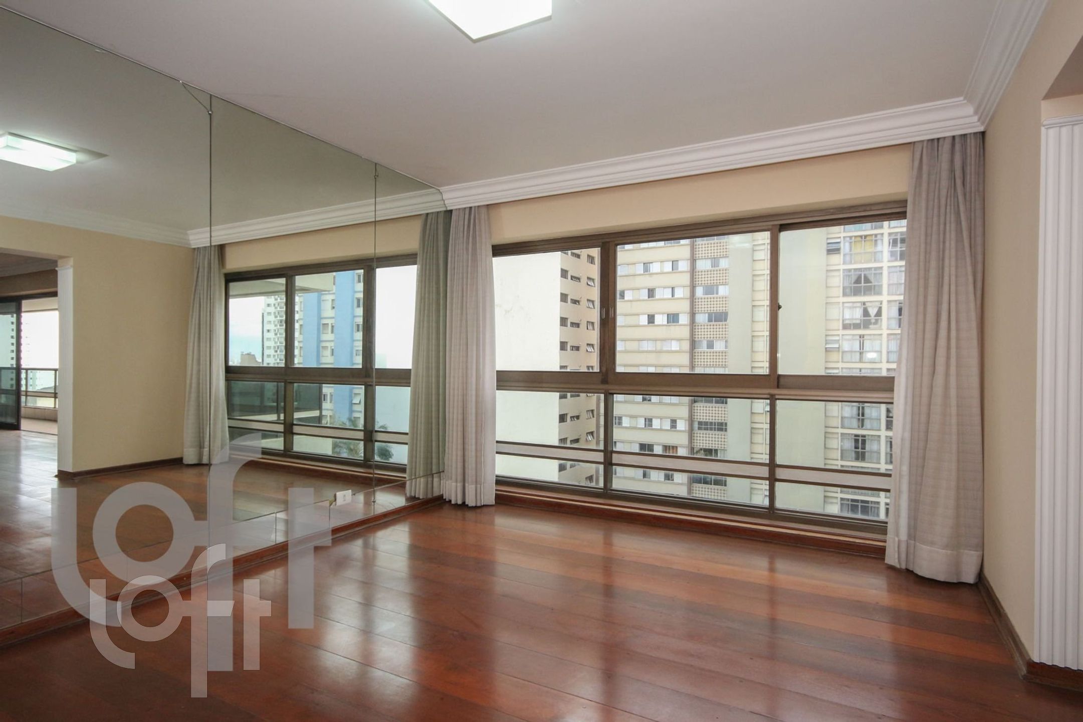 Apartamento à venda com 4 quartos, 325m² - Foto 41