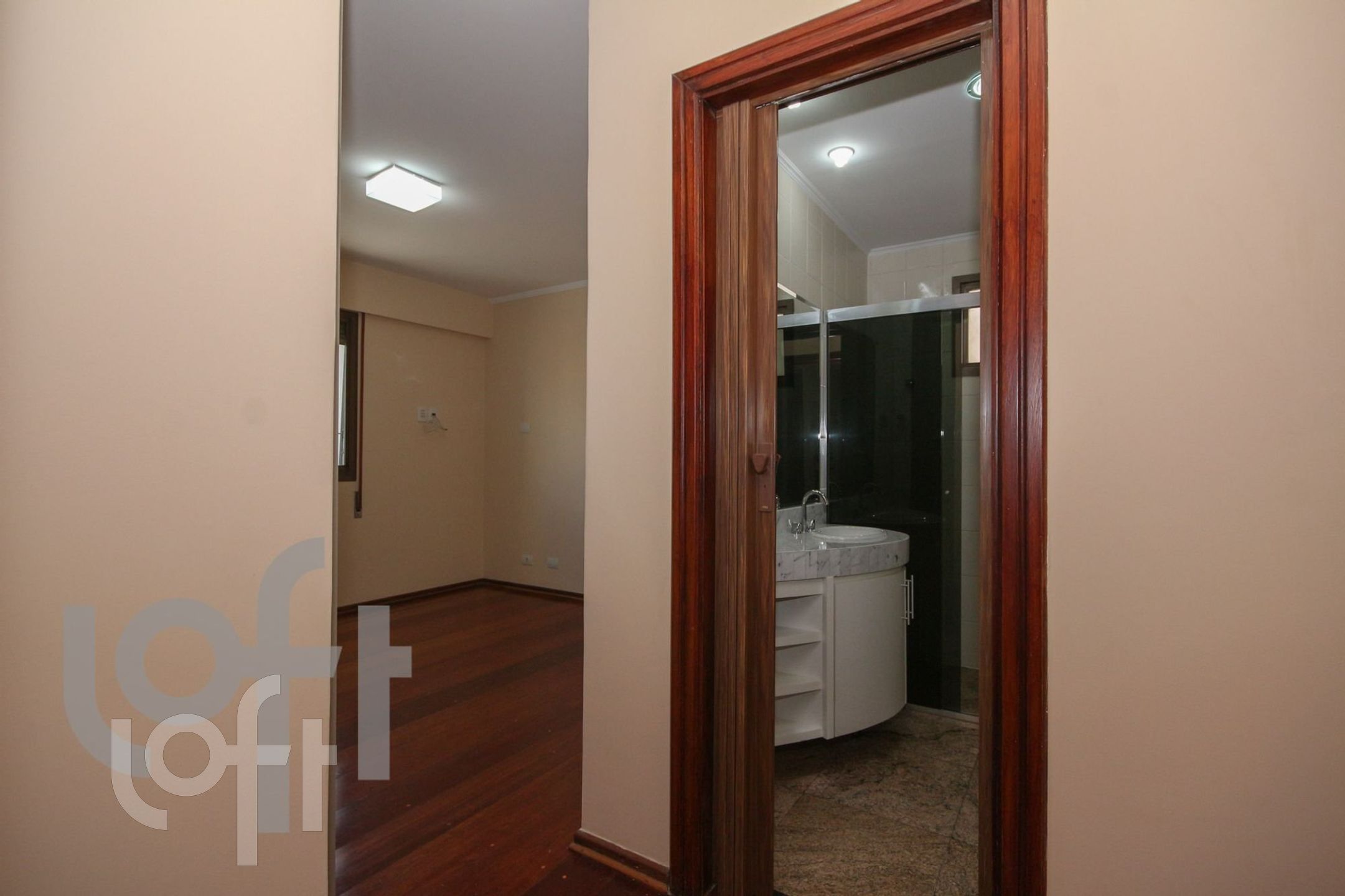 Apartamento à venda com 4 quartos, 325m² - Foto 8