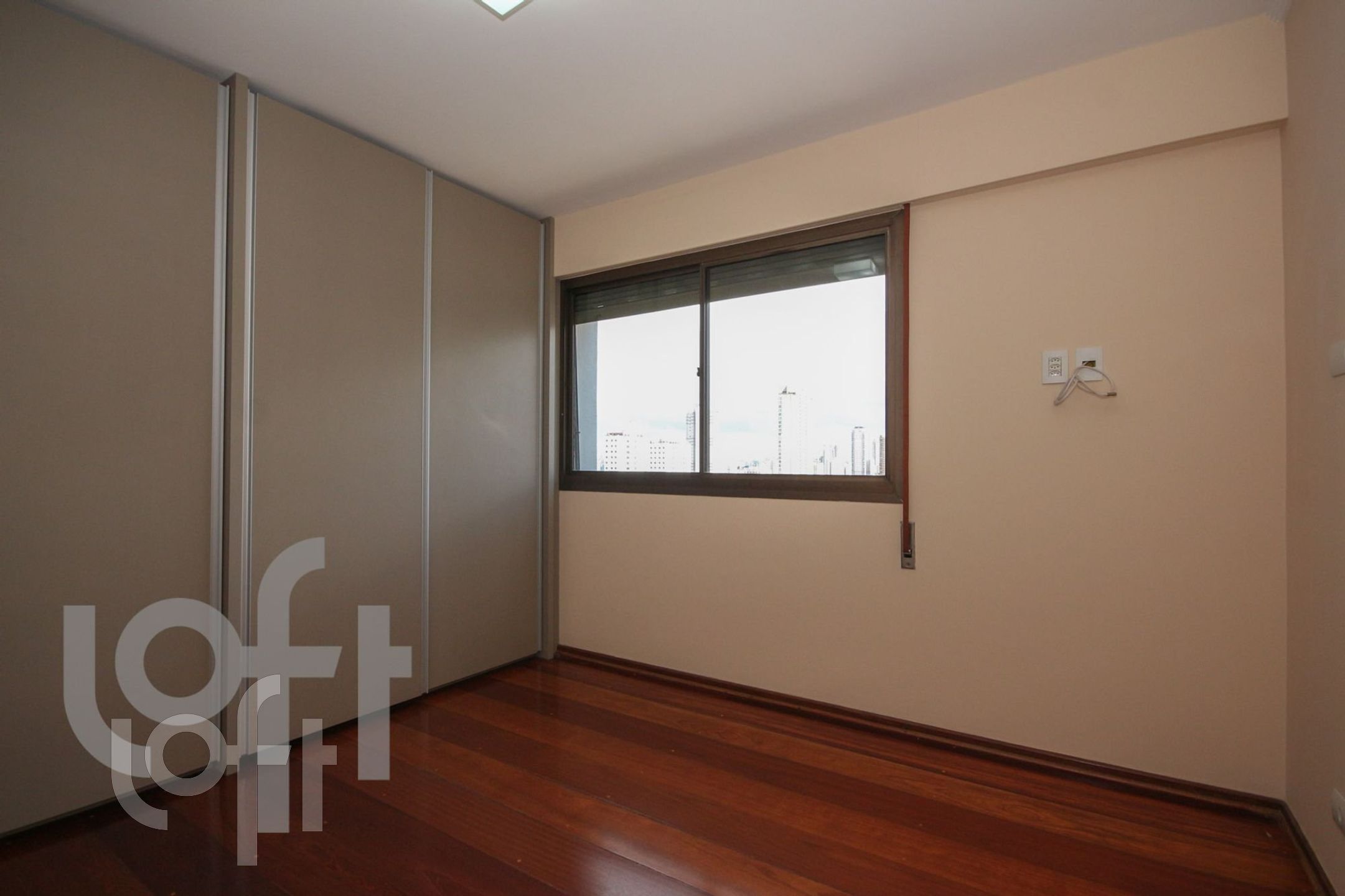 Apartamento à venda com 4 quartos, 325m² - Foto 6