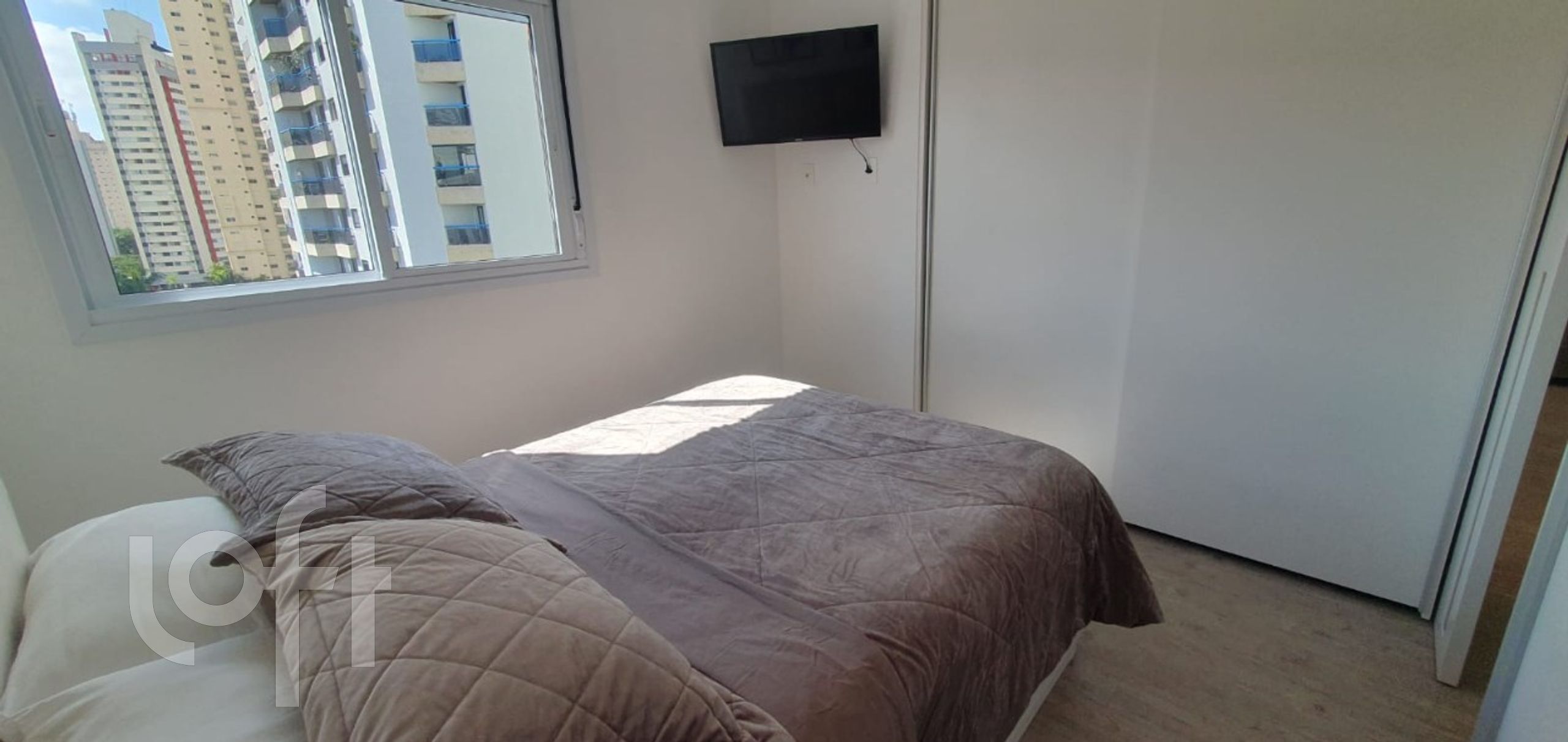 Apartamento à venda com 1 quarto, 43m² - Foto 13