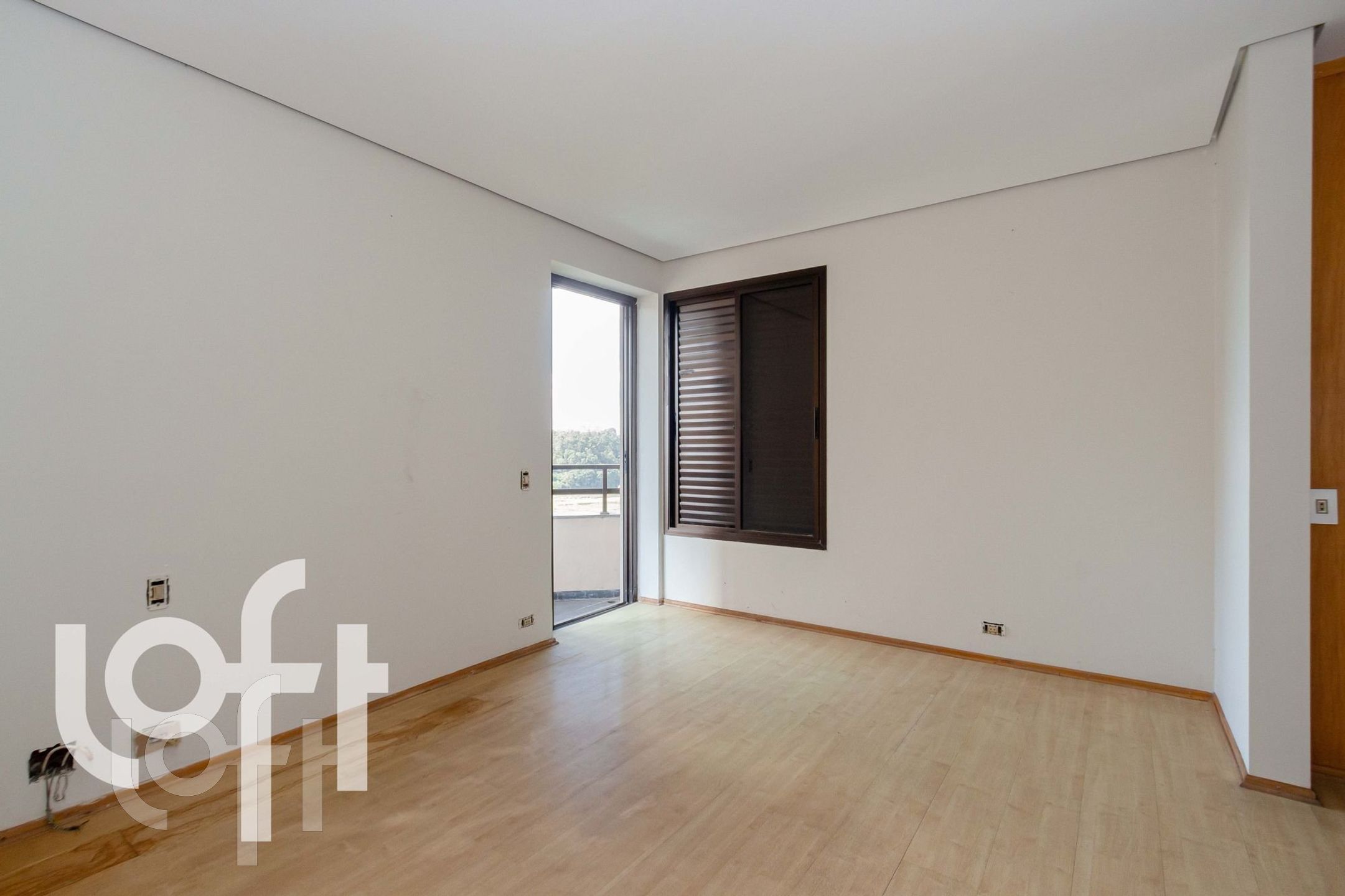 Apartamento à venda com 5 quartos, 360m² - Foto 13