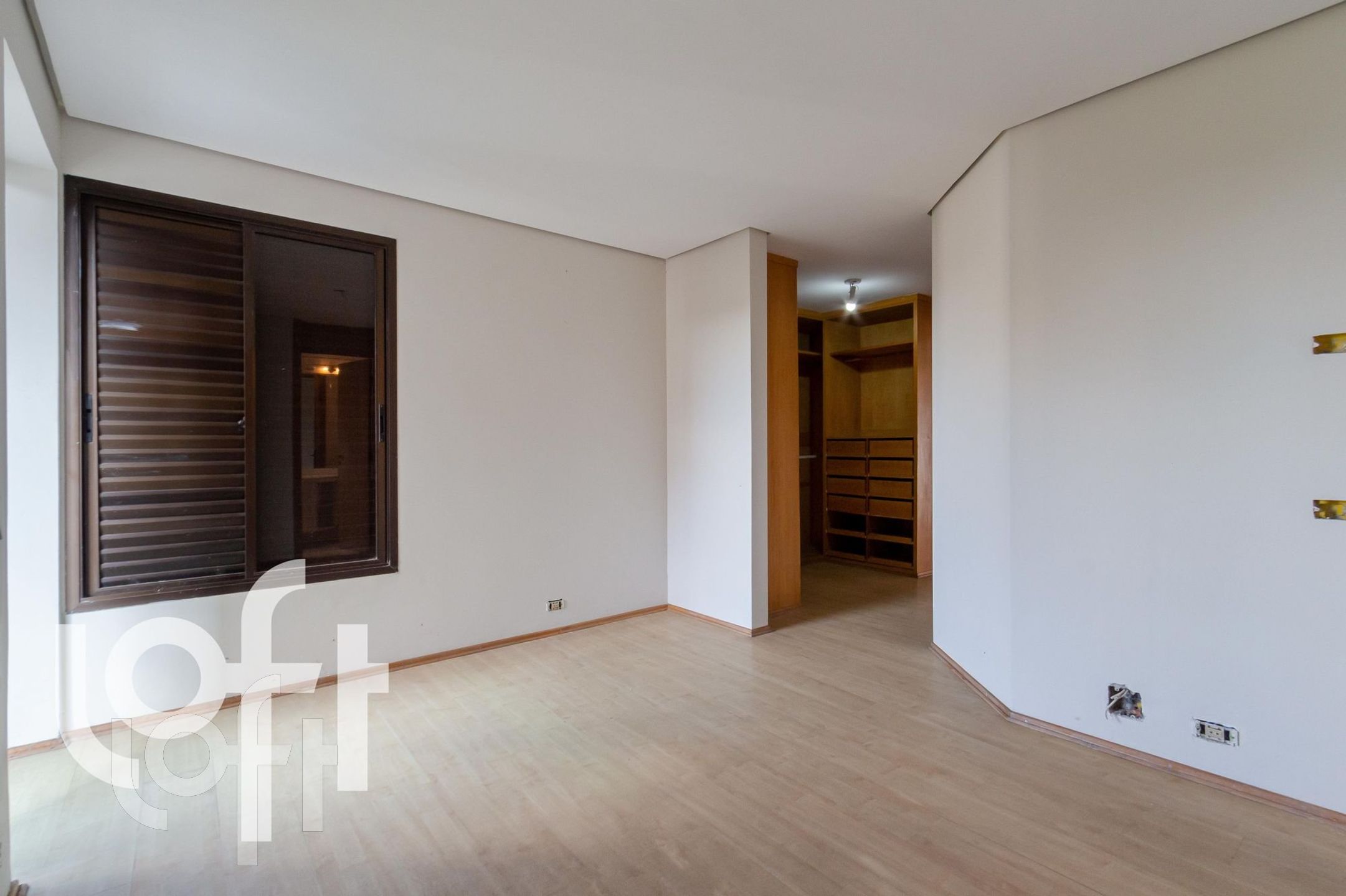 Apartamento à venda com 5 quartos, 360m² - Foto 12